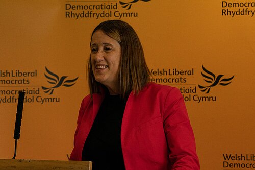 Jane Dodds MS