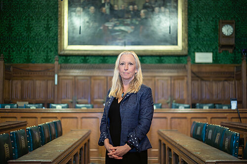 Roz in parliament